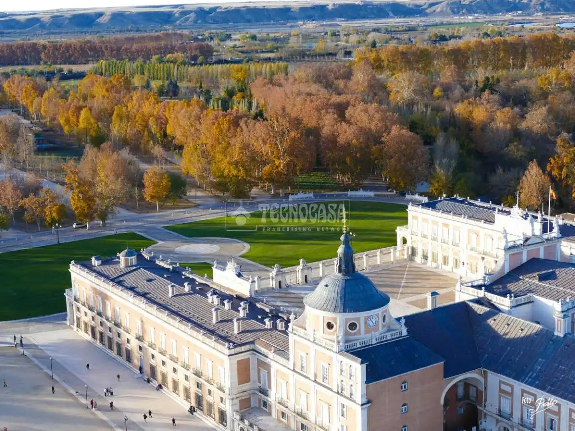 Exterior view of Detached homes for sale in Aranjuez  with Private garden, Terrace and Balcony
