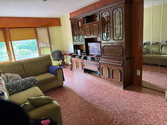 Piso en Venta en mediodia en Brea de Aragón