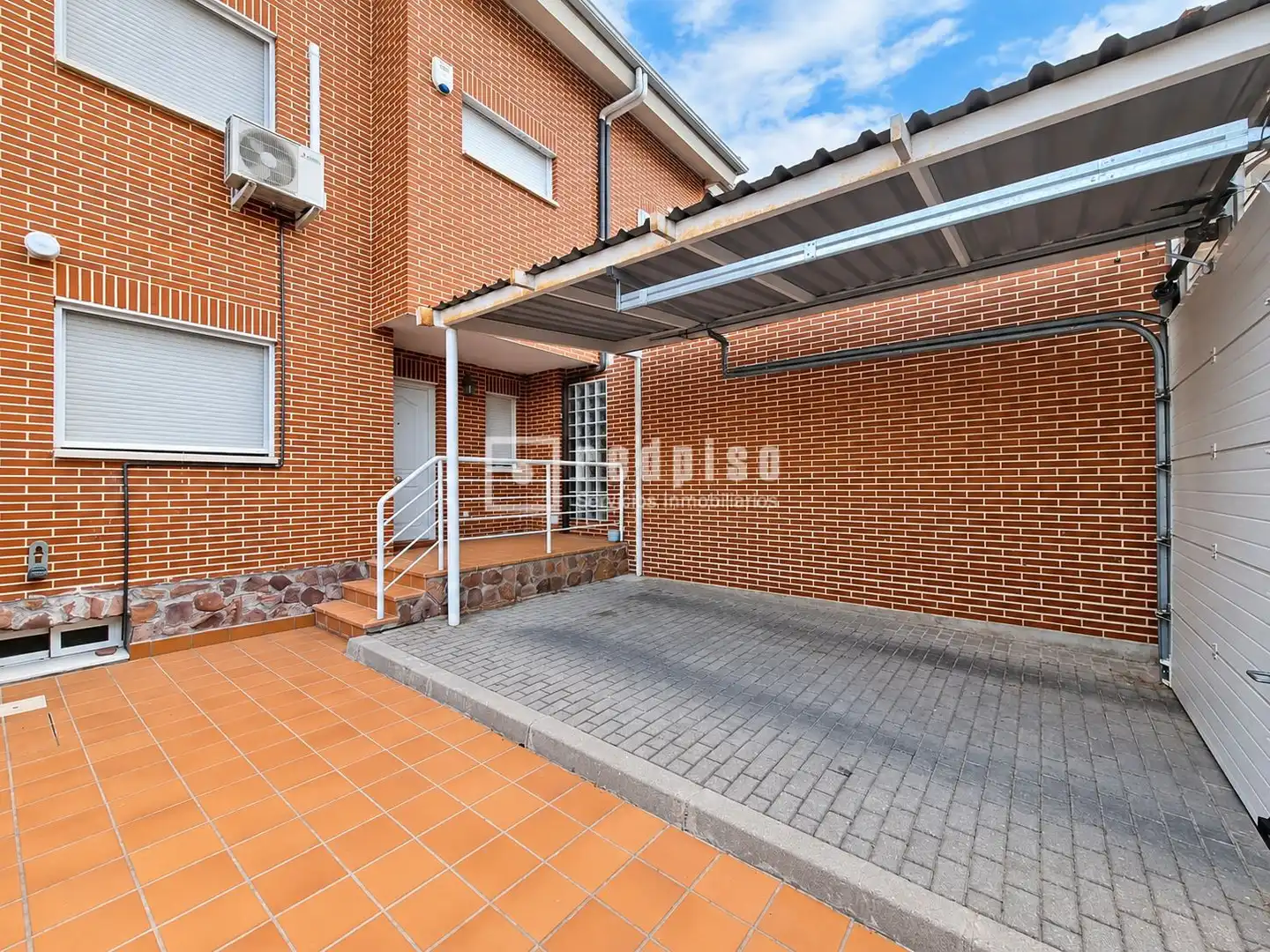 Detached house with pool for sale in Casco Histórico