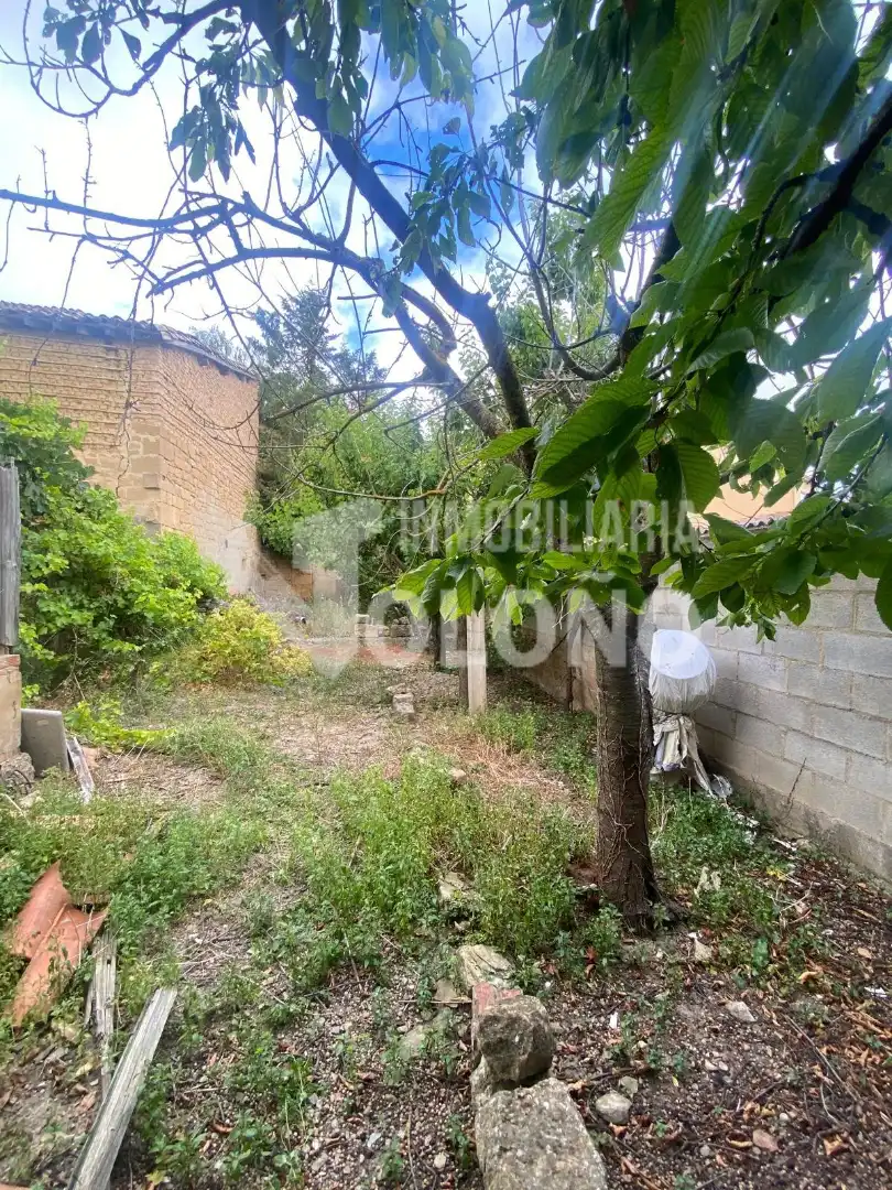 Finca rústica en venda en Rodezno amb Traster