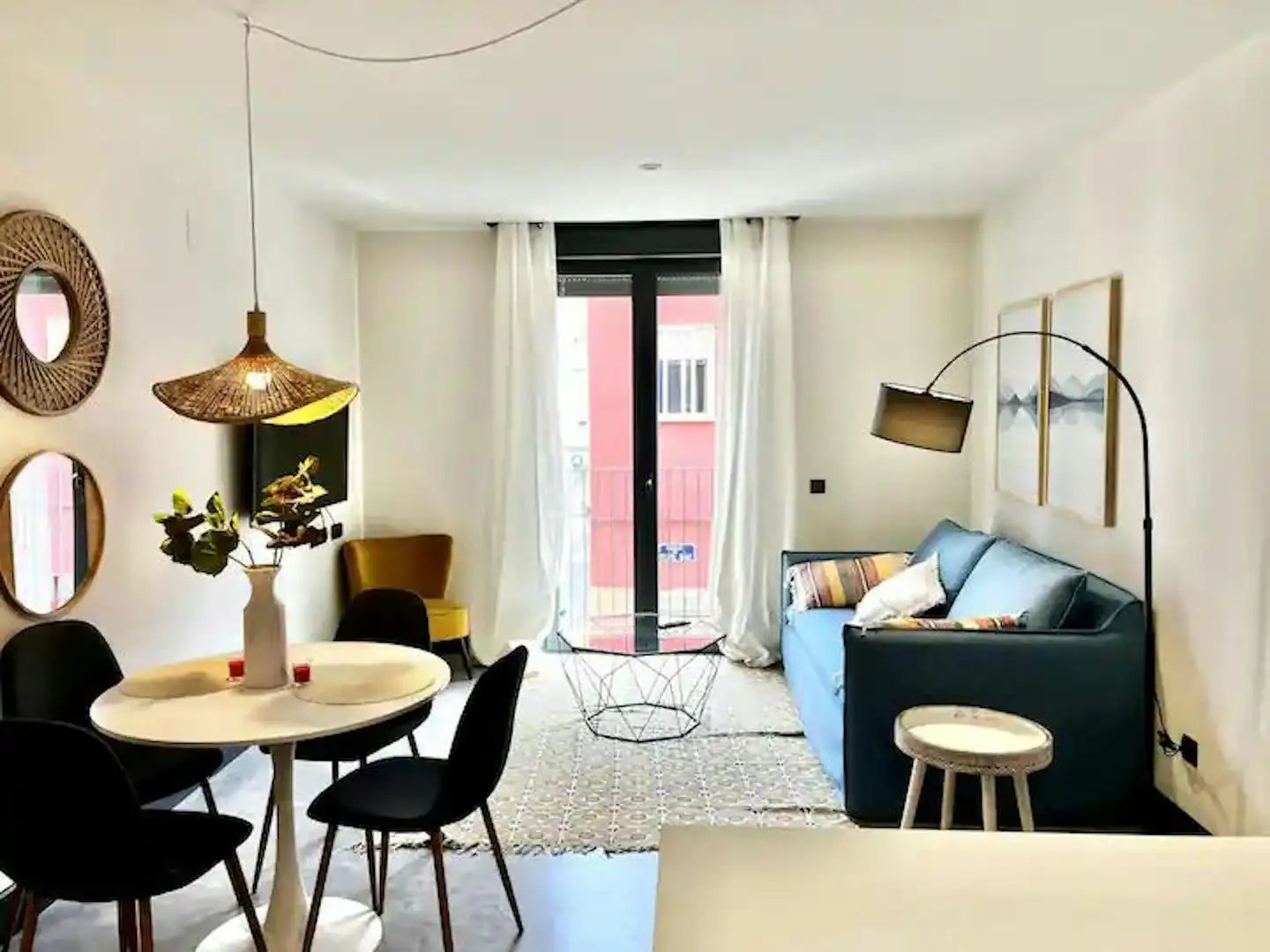 Flat for rent in N/A, Almendrales