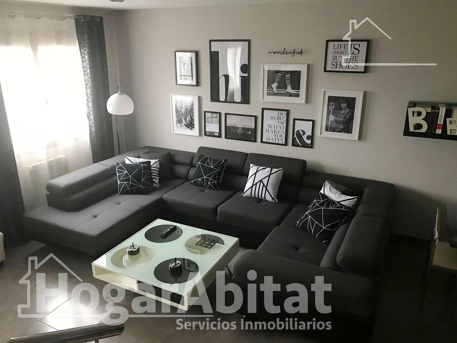 Living room of Single-family semi-detached for sale in Castellón de la Plana / Castelló de la Plana  with Heating, Terrace and Storage room
