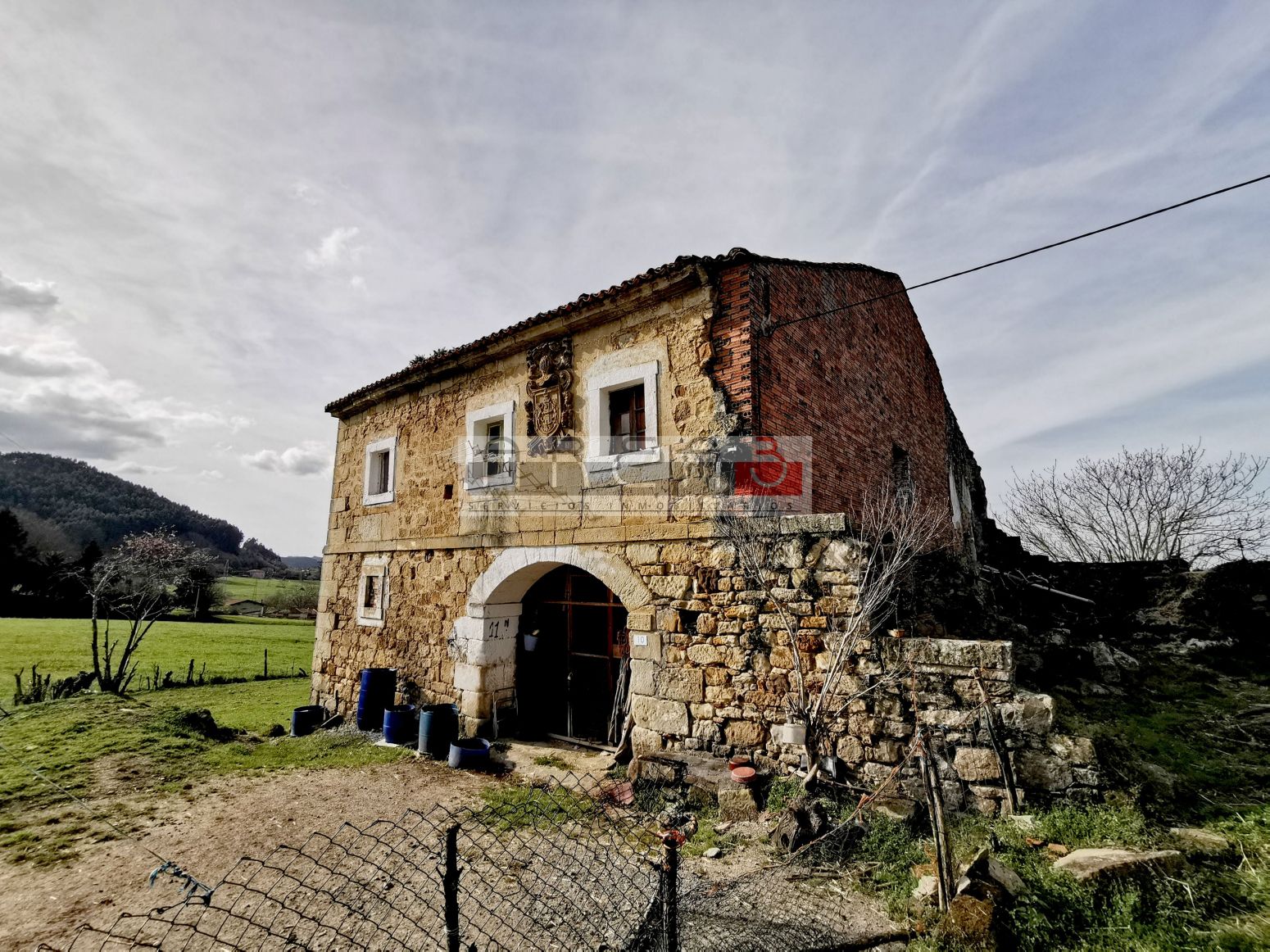 House or chalet for sale in Bárcena de Cicero