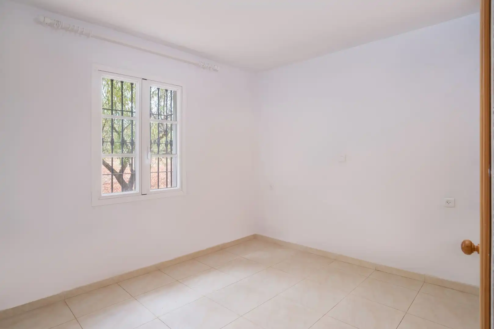 Habitación de Casa o chalet en venta en Alhaurín El Grande con Aire acondicionado, Calefacción y Jardín privado