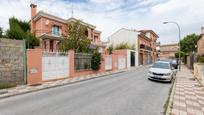 Vista exterior de Casa o xalet en venda en Santa Fe amb Terrassa