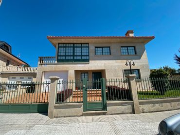 Chalet con piscina en venta en Beariz