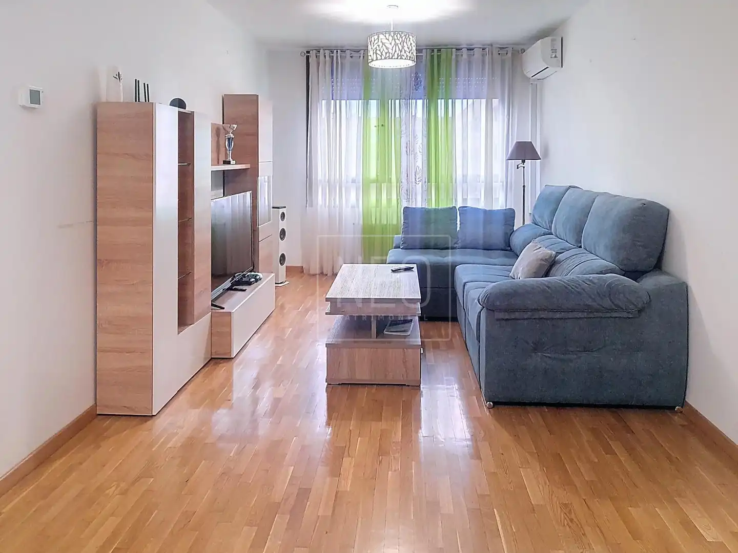 Sala d'estar de Pis en venda en Torrejón de Ardoz amb Aire condicionat, Calefacció i Jardí privat