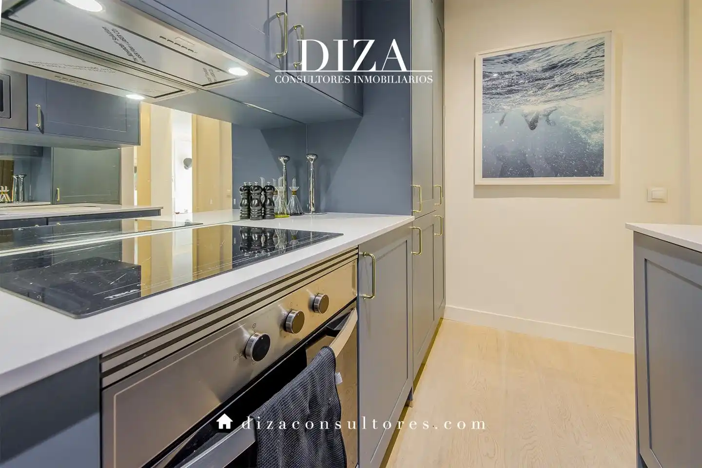 Kitchen of Apartments for sale in Madrid  with Air Conditioner and Heating