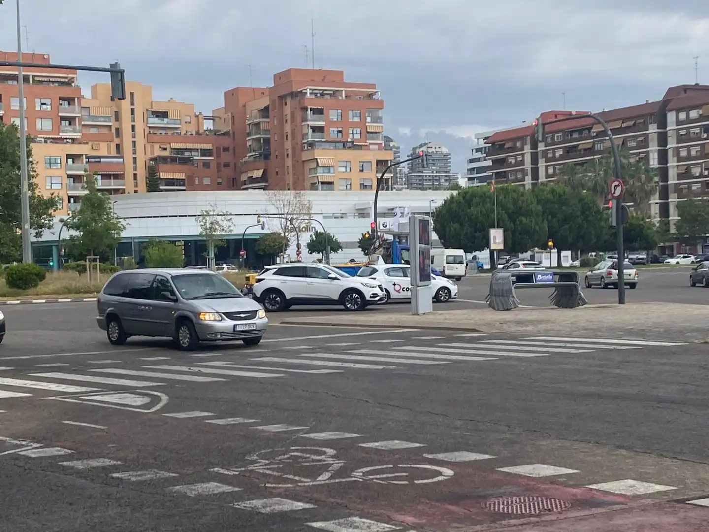 Local comercial en venda a Campanar