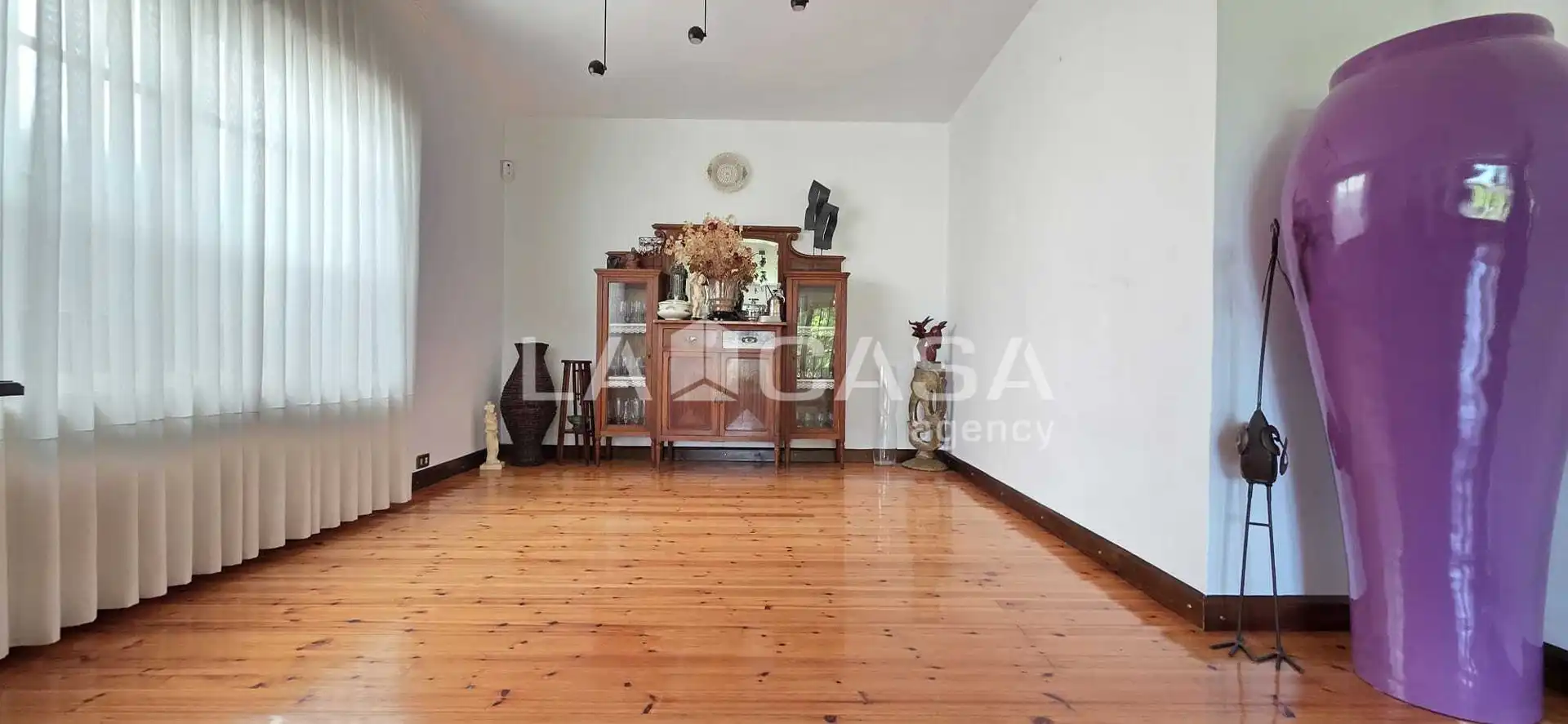Sala d'estar de Casa o xalet en venda en Dueñas amb Calefacció