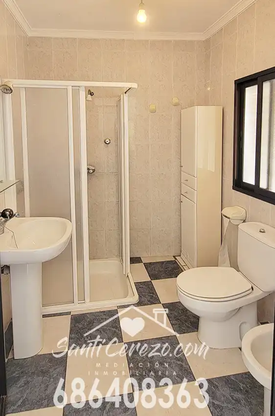 Bathroom of Houses for sale in Montilla  with Terrace