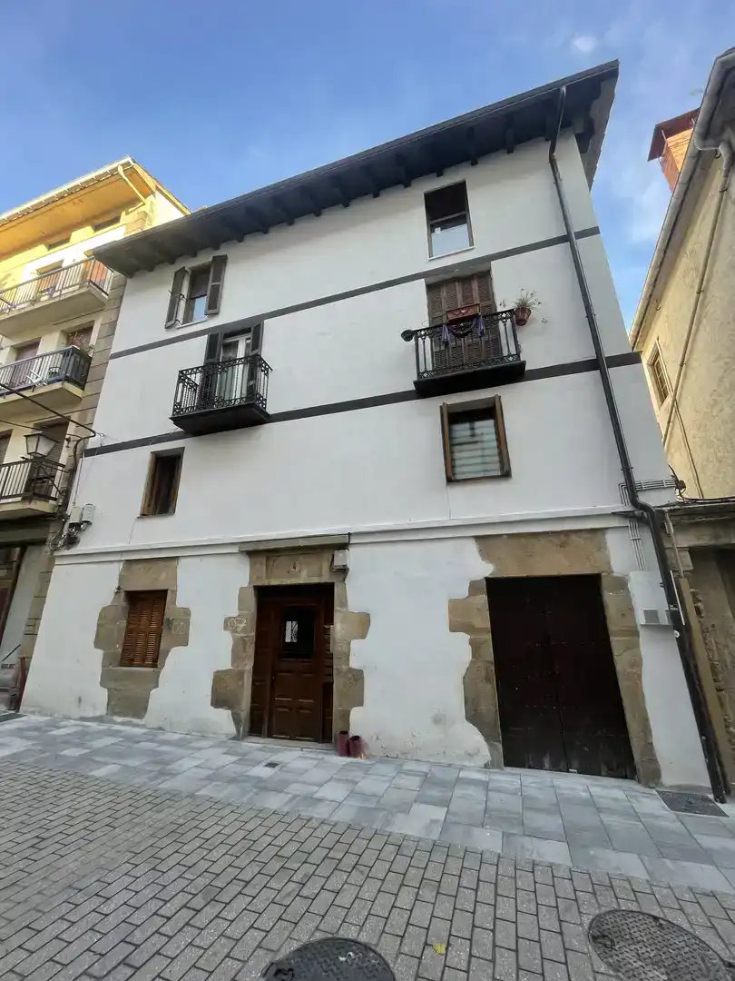 Vista exterior de Pis en venda en Oñati