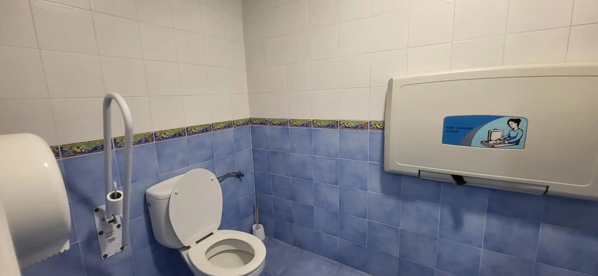 Local comercial en traspàs a San Pedro de Alcántara, imagen 30