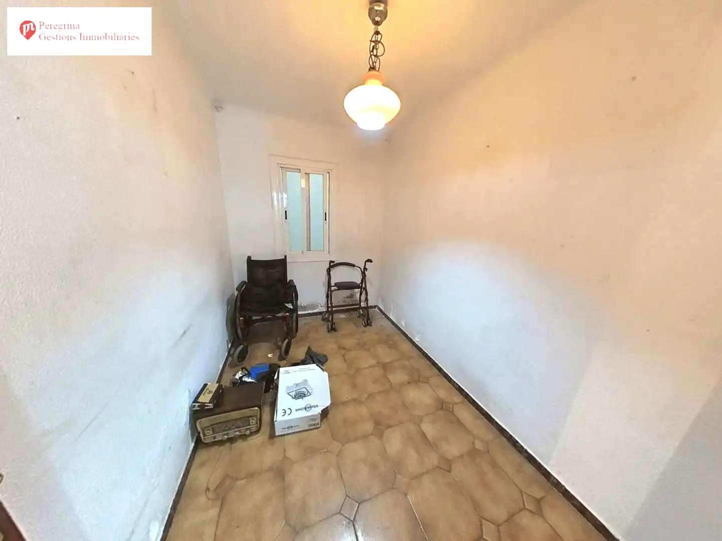 Piso en venta en Badalona con Balcón y Alarma