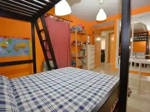 Bedroom of Buildings for sale in Sevilla