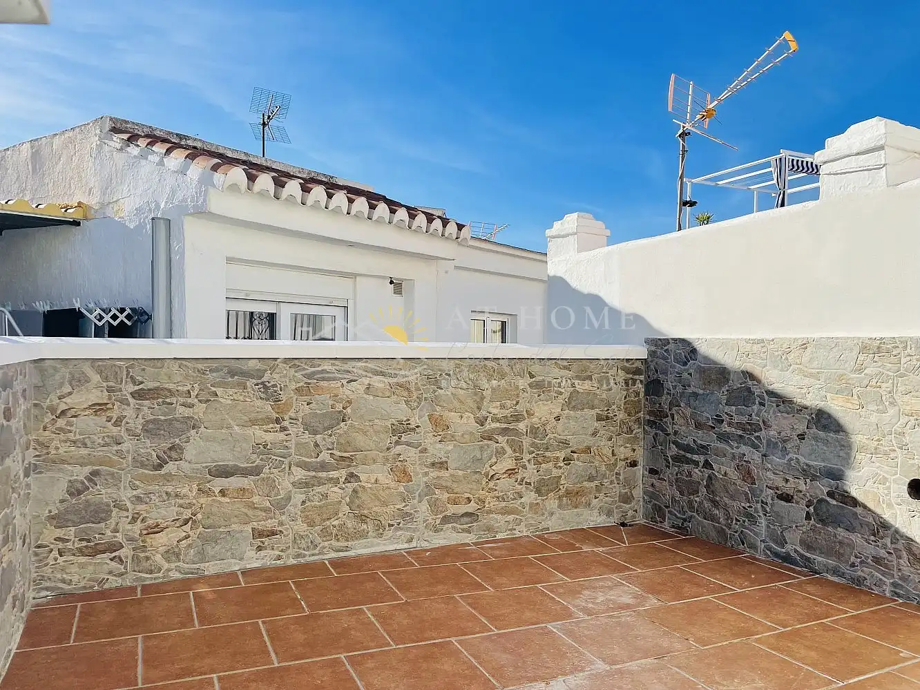 Vista exterior de Casa o chalet en venta en Torrox con Terraza y Horno