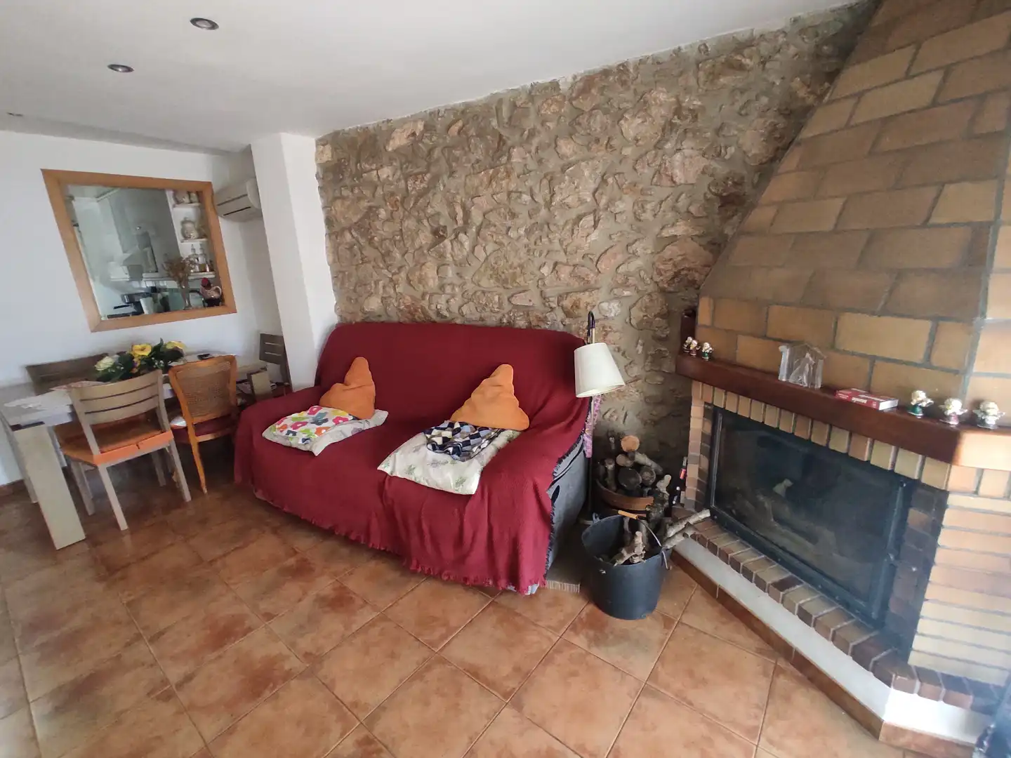 Living room of Houses for sale in Capçanes  with Air Conditioner, Heating and Terrace