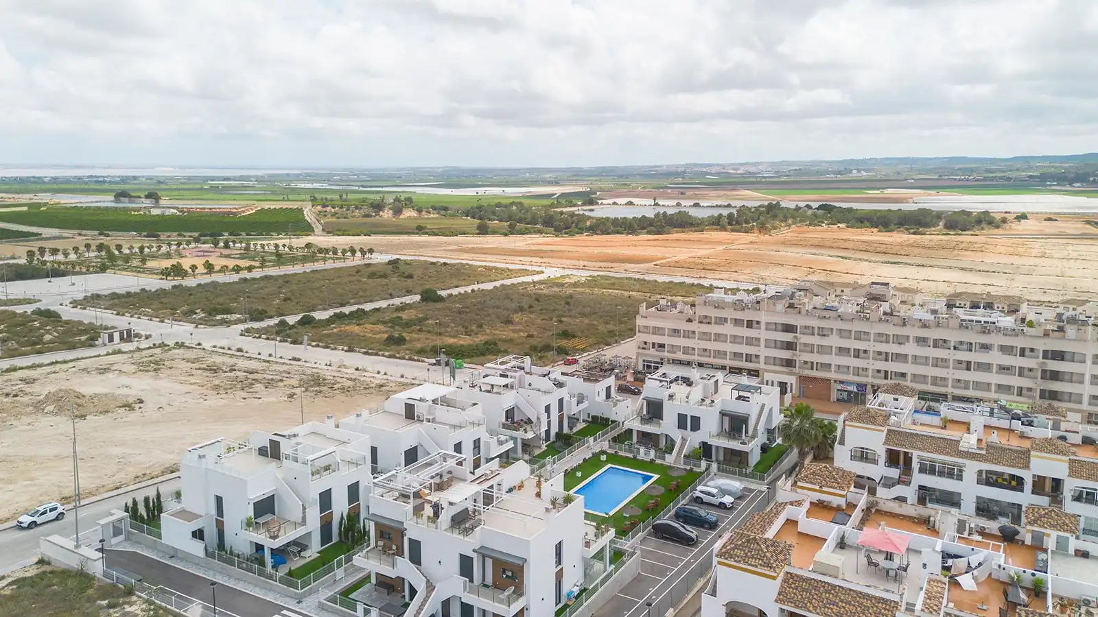 Außenansicht von Erdgeschoss zum Verkauf in Orihuela mit Klimaanlage, Terrasse und Möbliert