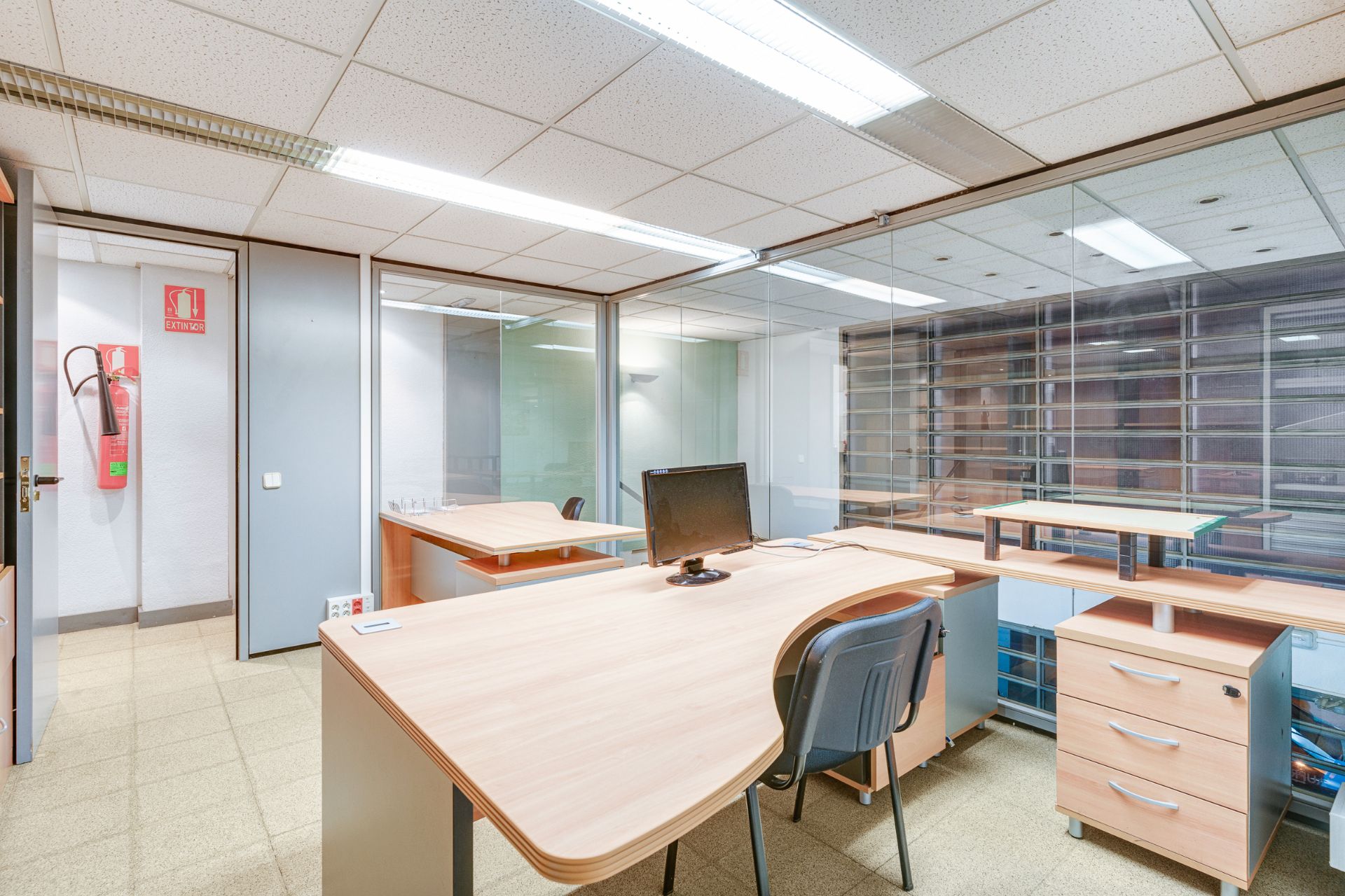 Office for sale in  Barcelona Capital  with Air Conditioner and Furnished