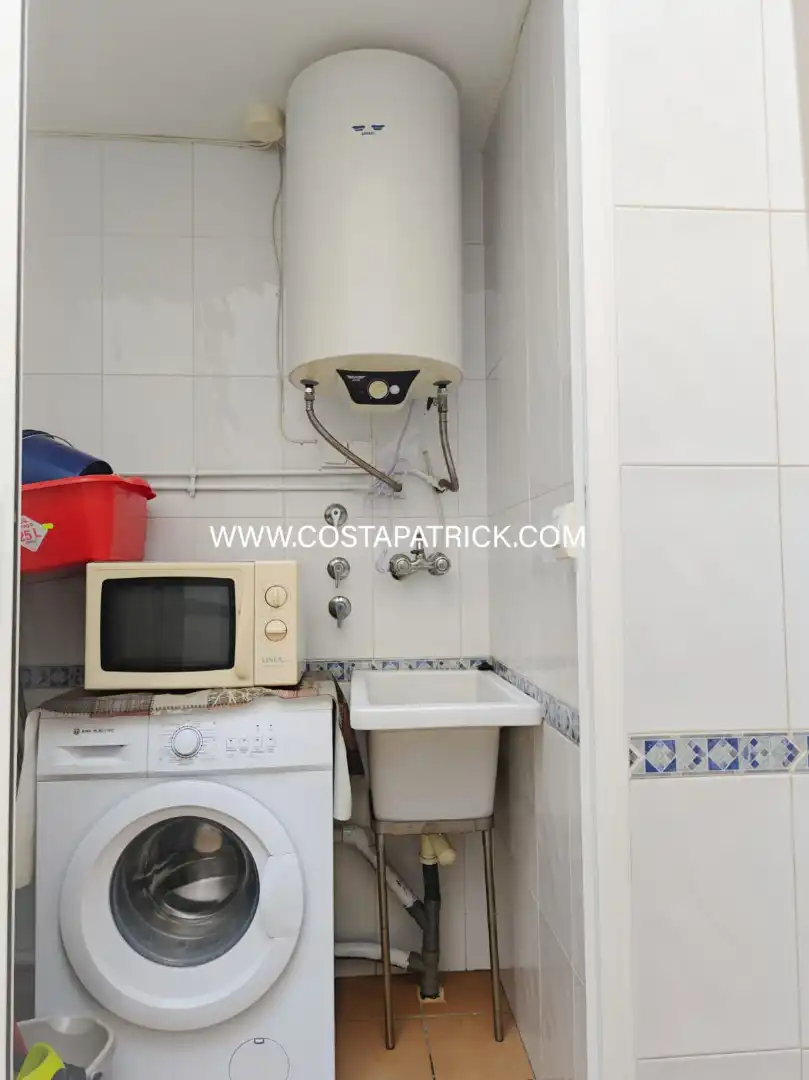 Cuina de Casa adosada en venda en Los Alcázares amb Aire condicionat, Calefacció i Moblat