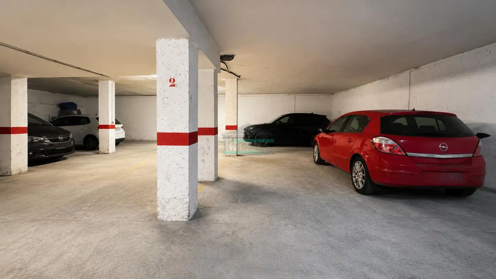 Aparcament de Pis en venda en Atarfe amb Aire condicionat, Terrassa i Moblat
