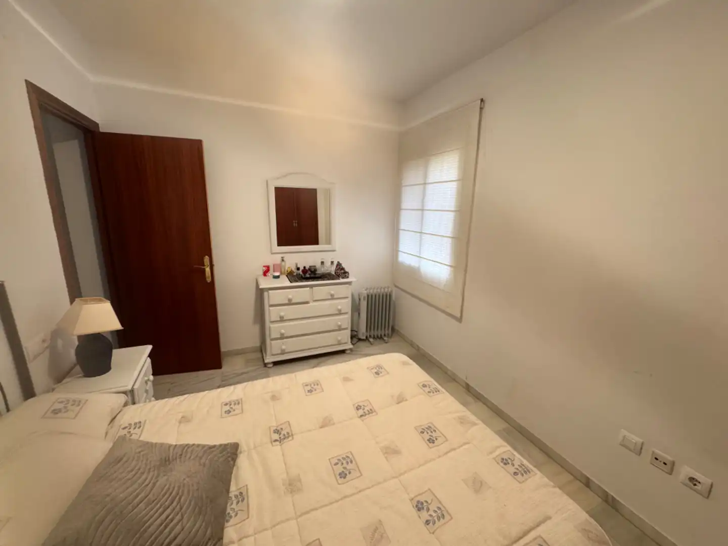 Dormitori de Pis en venda en Sanlúcar de Barrameda amb Aire condicionat, Terrassa i Moblat