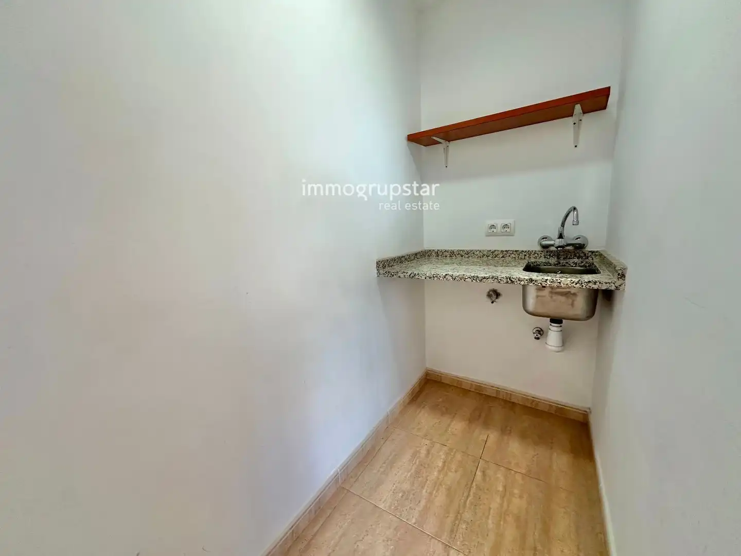 Cocina de Dúplex en venta en Palamós con Calefacción, Terraza y Balcón