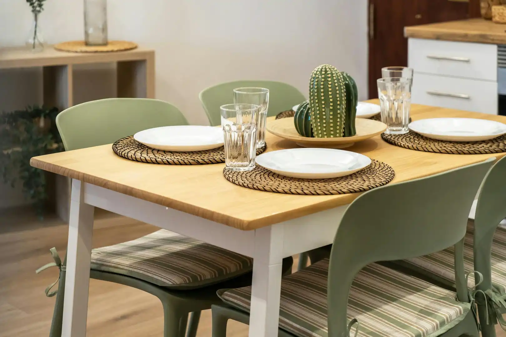 Dining room of Flat for rent in Madrid  with Air Conditioner, Heating and Furnished
