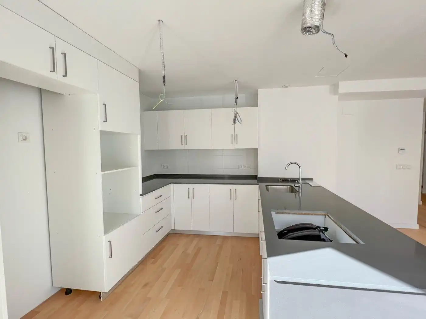 Cuina de Àtic de lloguer en Elche / Elx amb Aire condicionat, Parquet i Terrassa