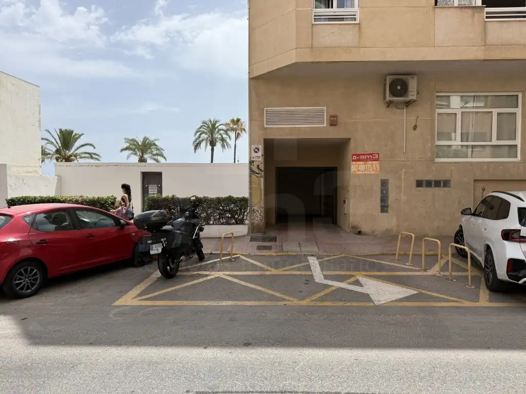 Garaje en venta en Paseo Malecon, Puerto de Garrucha