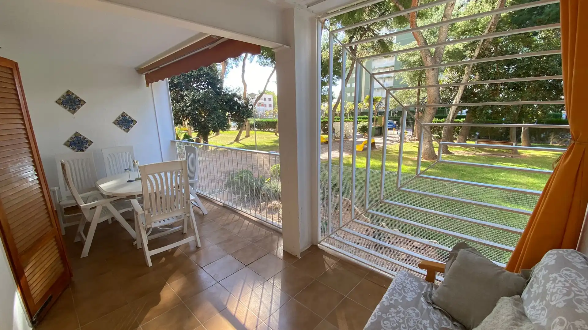 Apartment mit Pool zur Miete in Carrer Bisbe Serra 5, imagen 3