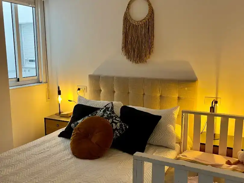 Schlafzimmer von Wohnungen zur Miete in Arzúa mit Parkett, Möbliert und Balkon