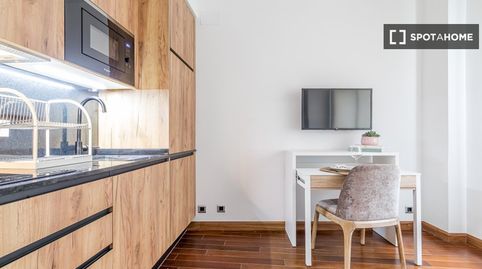 Photo 5 of Flat for rent in Almagro, Madrid Capital