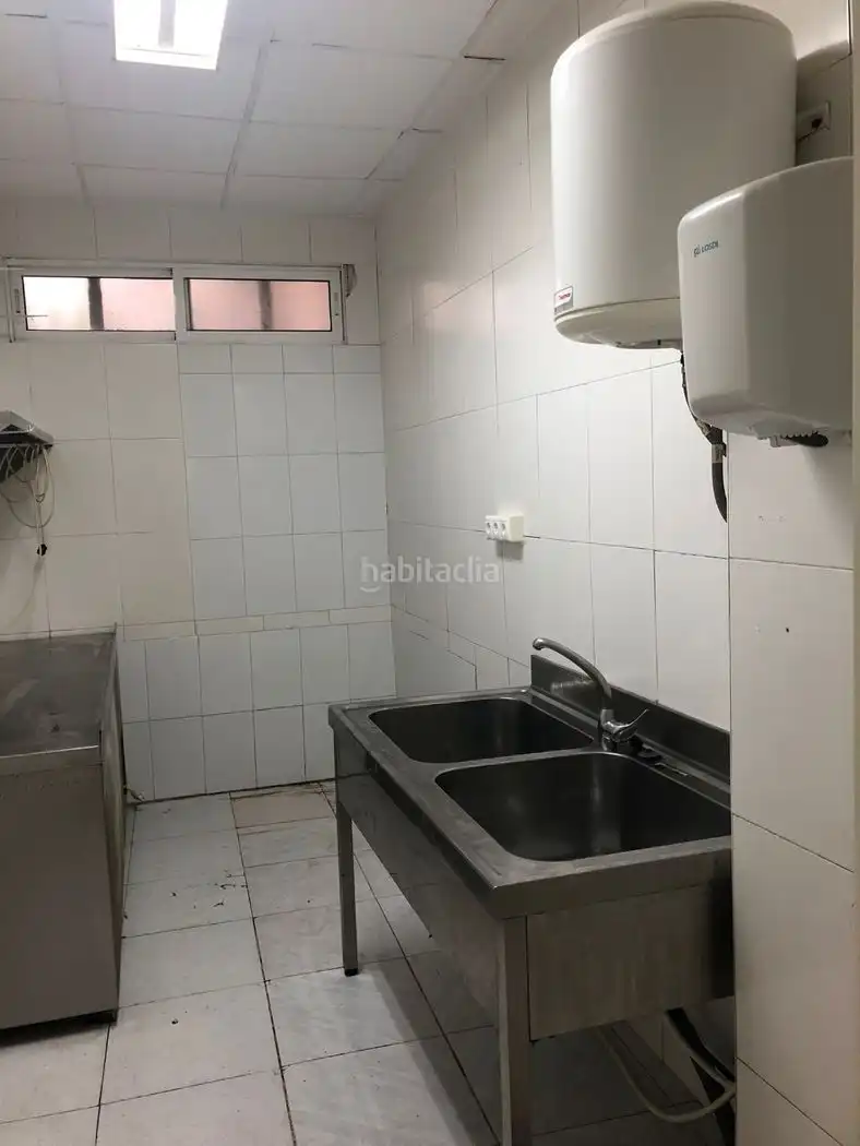 Local comercial en venda a Carrer l'Ordana 29, imagen 13
