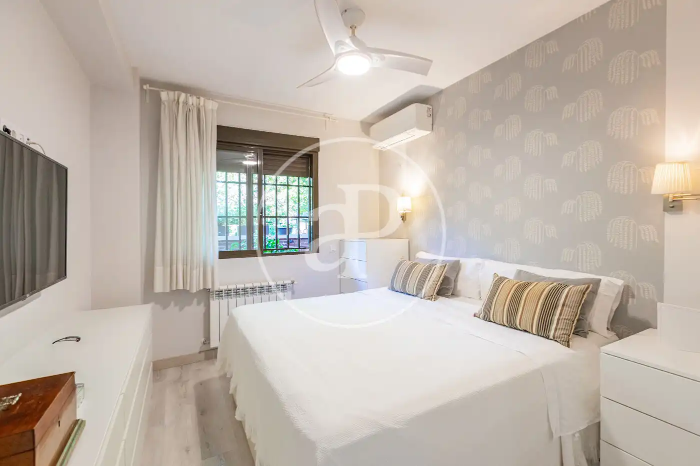 Habitación de Piso en venta en Madrid con Aire acondicionado, Calefacción y Jardín privado