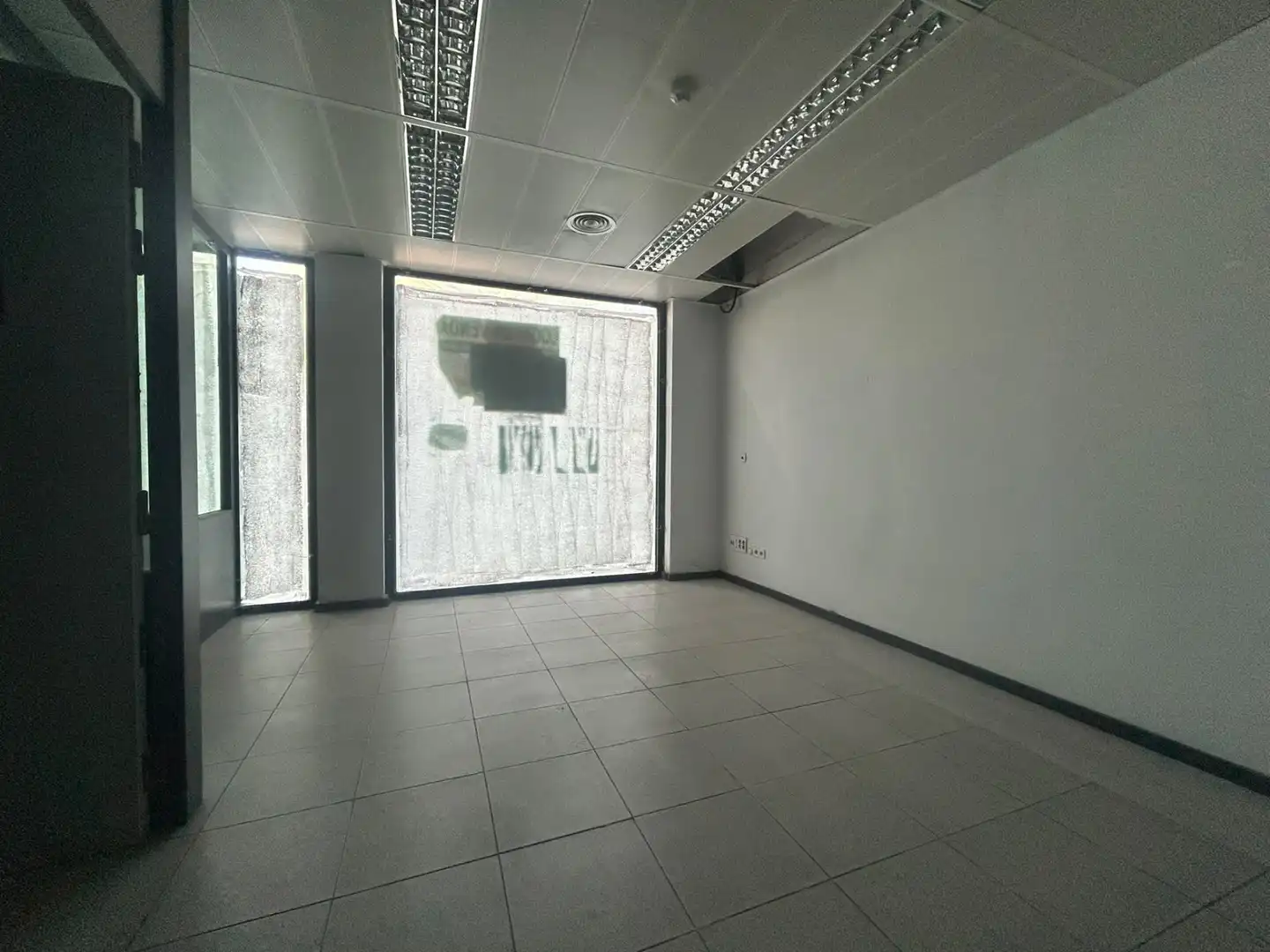 Local comercial en venda a Carrer del Vallespir, imagen 6