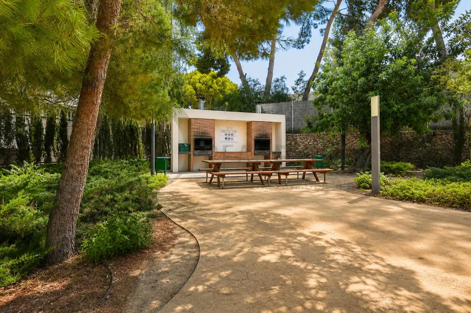 Àtic en venda en Alicante / Alacant amb Aire condicionat, Calefacció i Jardí privat