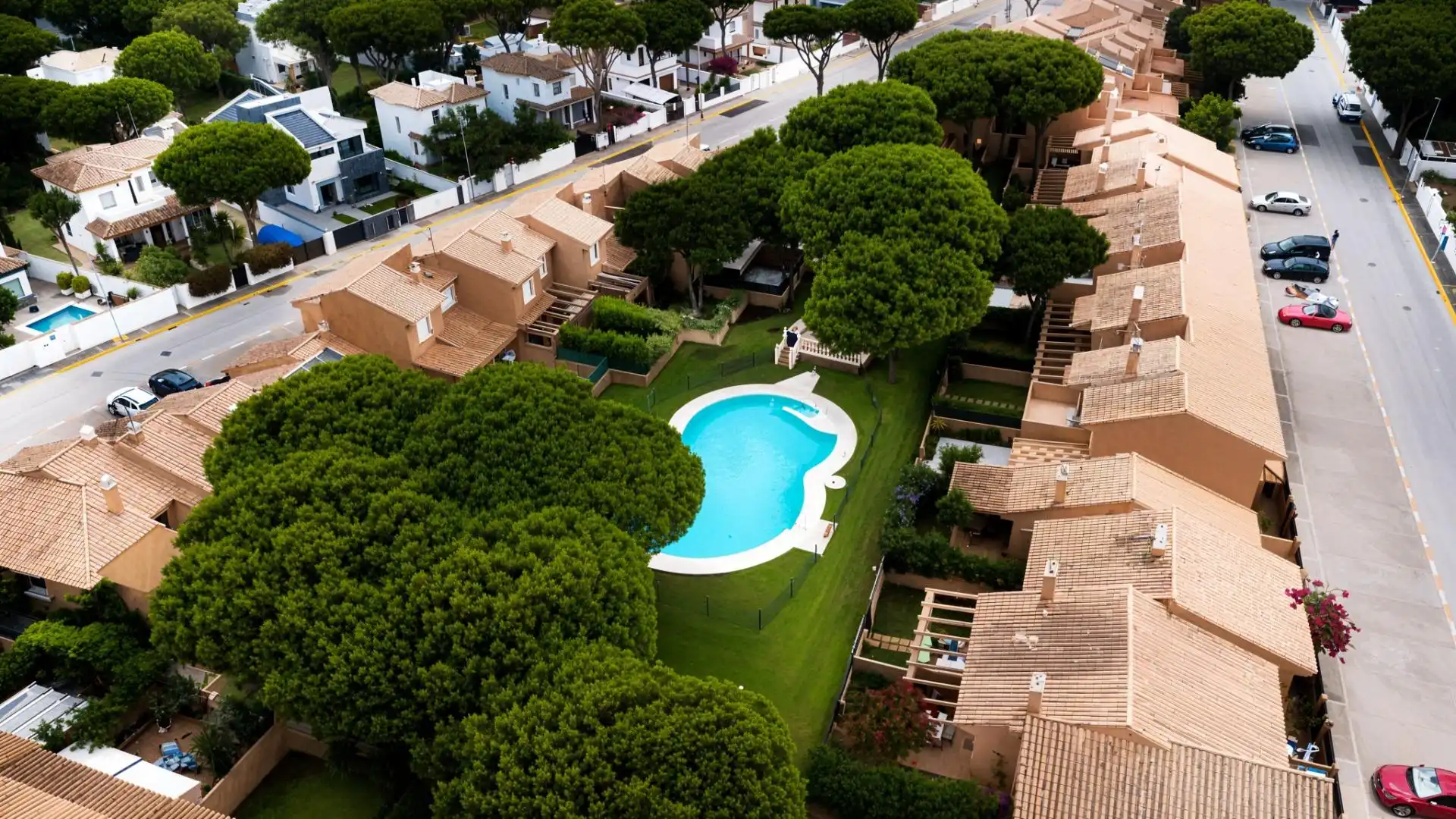 Jardí de Casa adosada en venda en Chiclana de la Frontera amb Jardí privat, Terrassa i Piscina comunitària