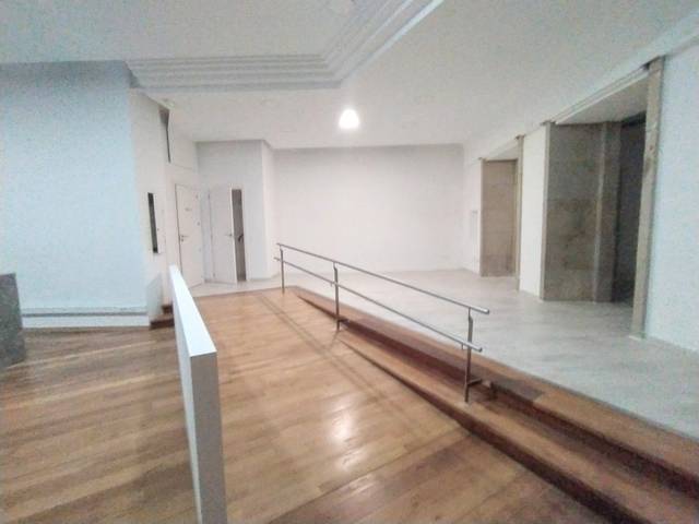 Local comercial en Alquiler en Rúa López de Neira, 10 en Centro - Areal