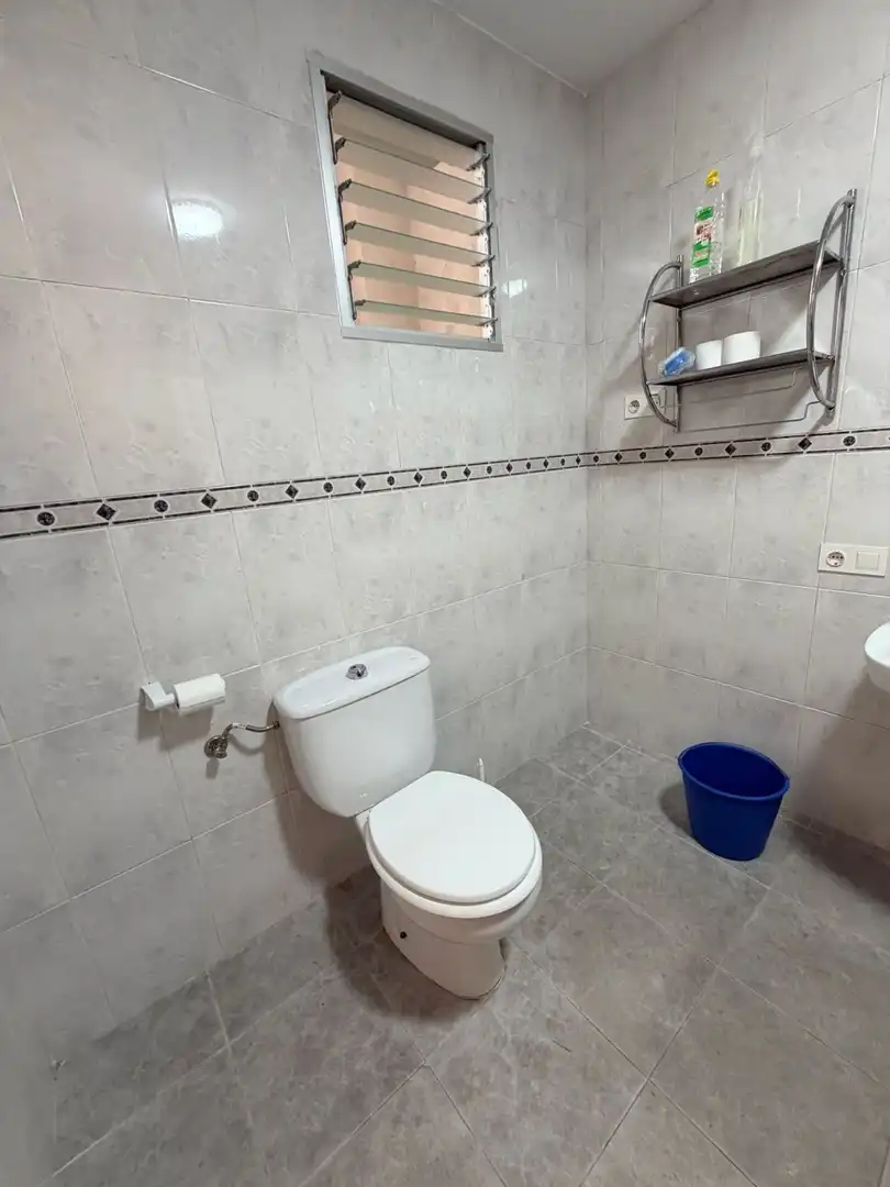 Bany de Finca rústica en venda en Atzeneta d'Albaida amb Aire condicionat, Terrassa i Moblat