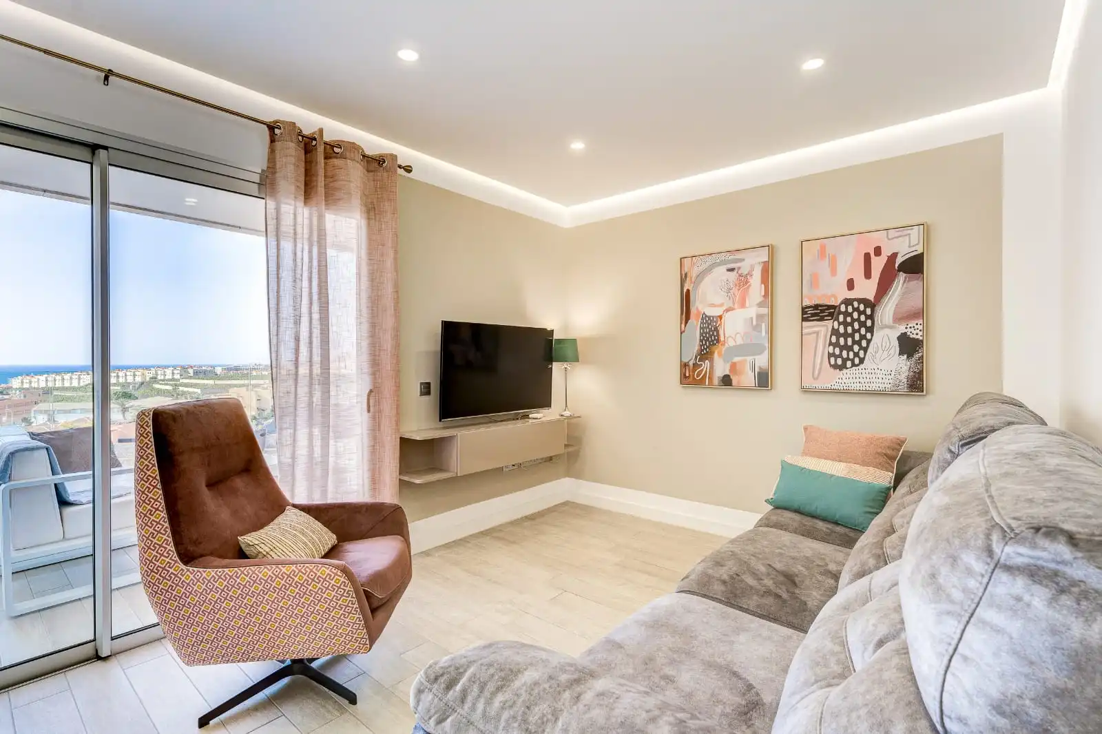 Sala d'estar de Apartament en venda en Adeje amb Terrassa, Piscina i Moblat