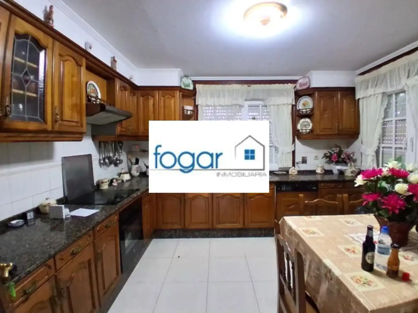 Kitchen of Houses for sale in Abegondo  with Private garden, Storage room and Swimming Pool