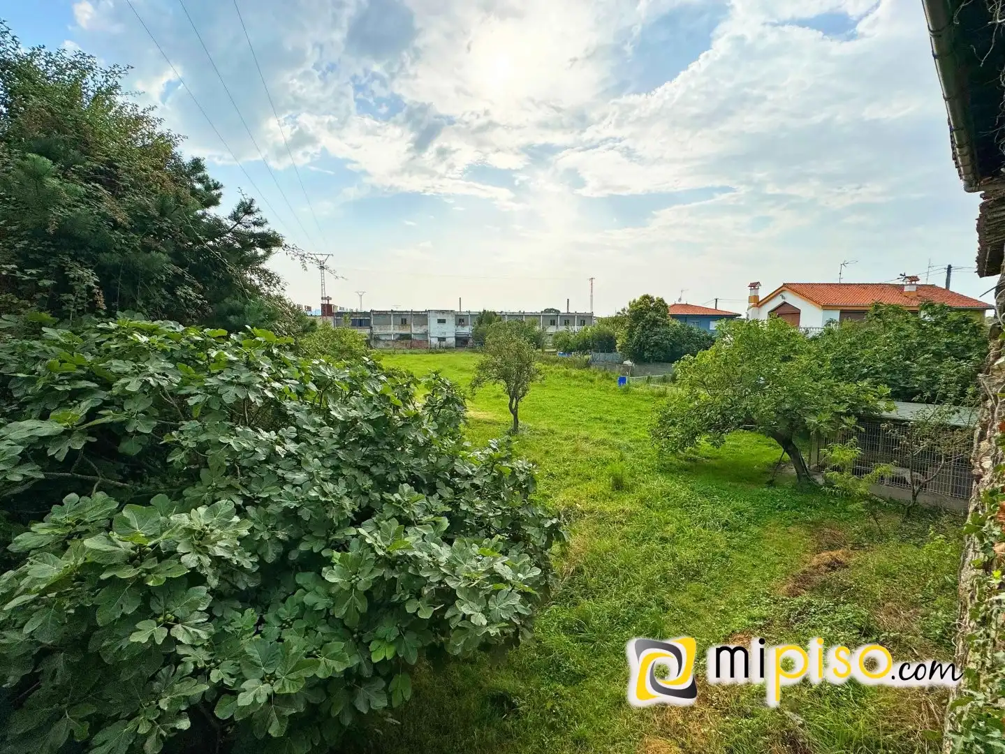 Houses for sale in Laredo  with Private garden