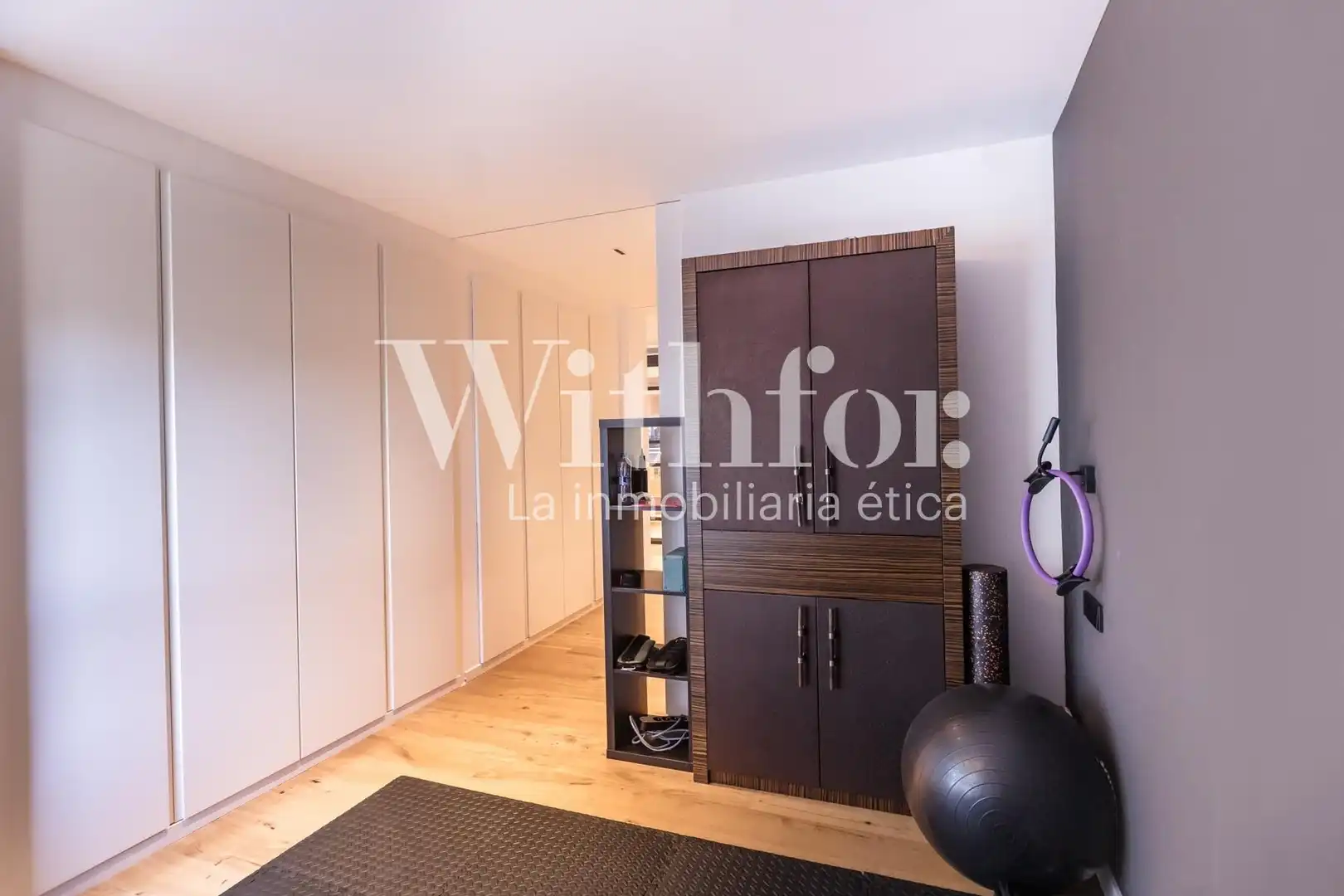 Piso con terraza en venta en Calle BORI I FONTESTA, imagen 32