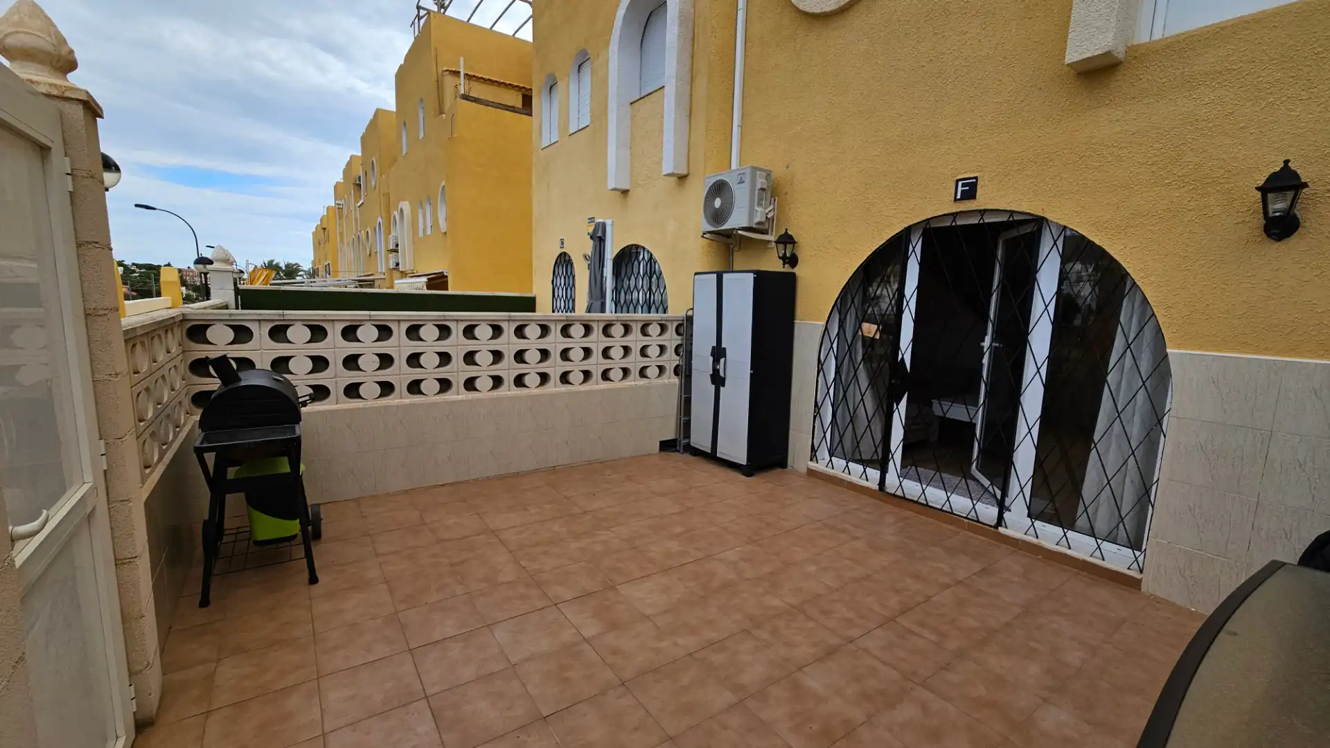 Terraza de Casa adosada en venta en El Campello con Aire acondicionado, Calefacción y Jardín privado