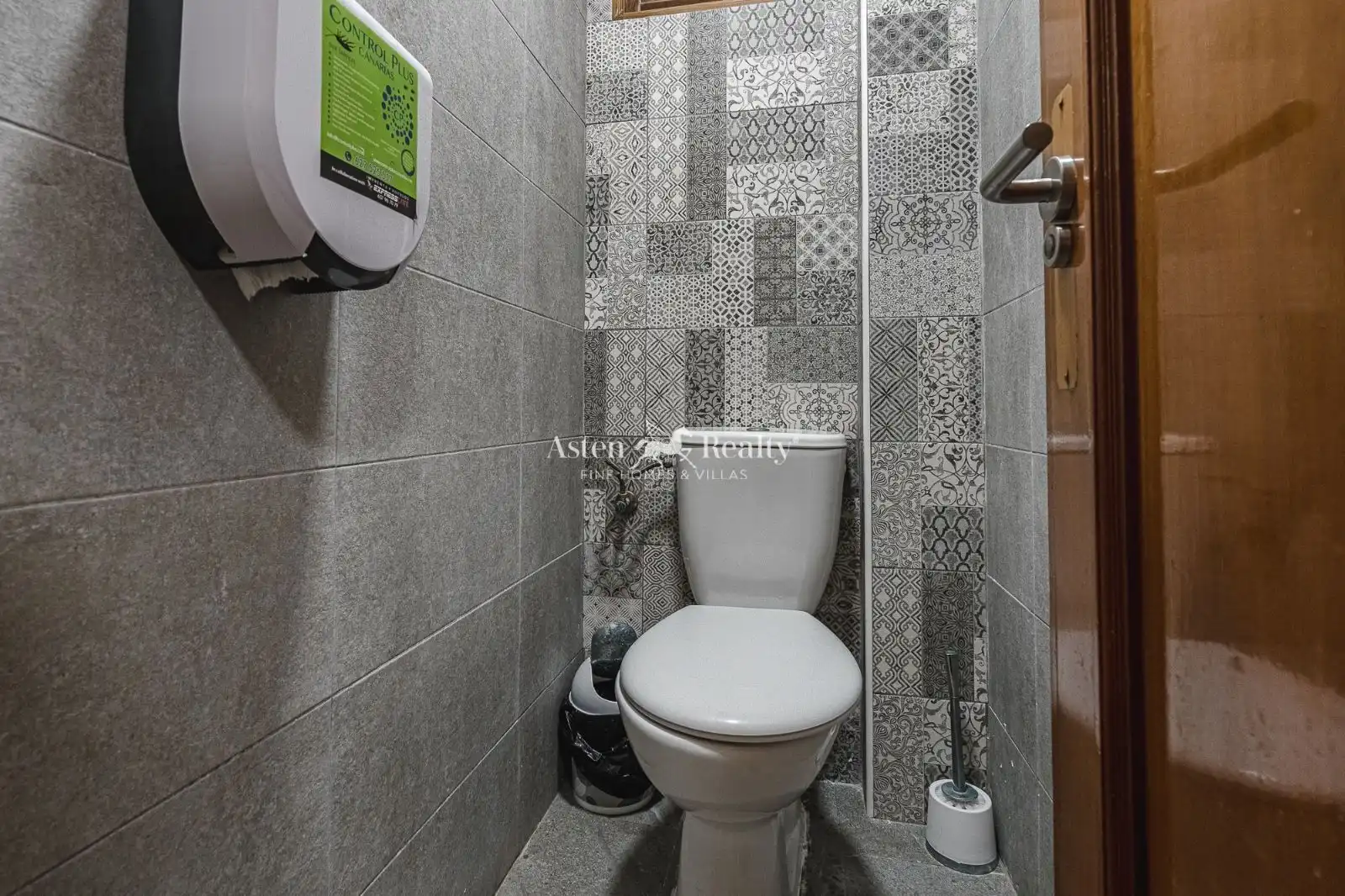 Local comercial en venda a Rafael Lluvina Puig 4, imagen 25