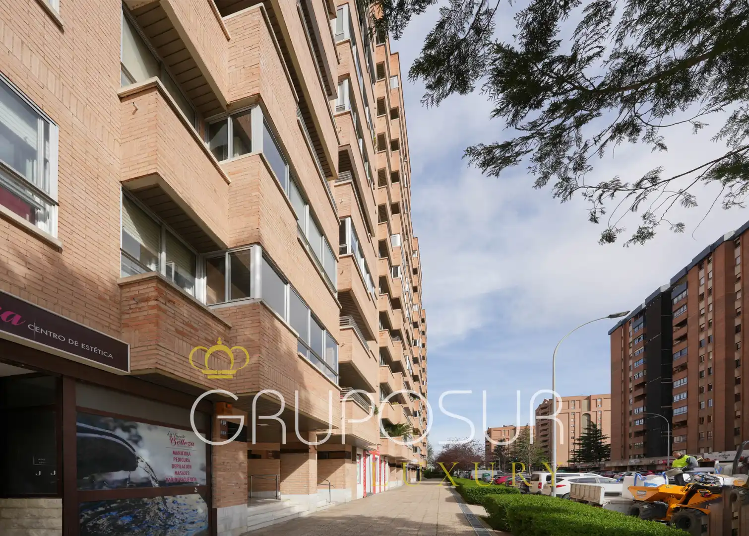 Außenansicht von Wohnung zum Verkauf in Valladolid mit Heizung, Privatgarten und Parkett