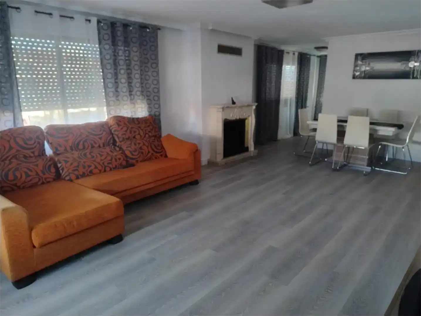 Sala d'estar de Casa adosada de lloguer en Murcia amb Parquet, Moblat i Forn