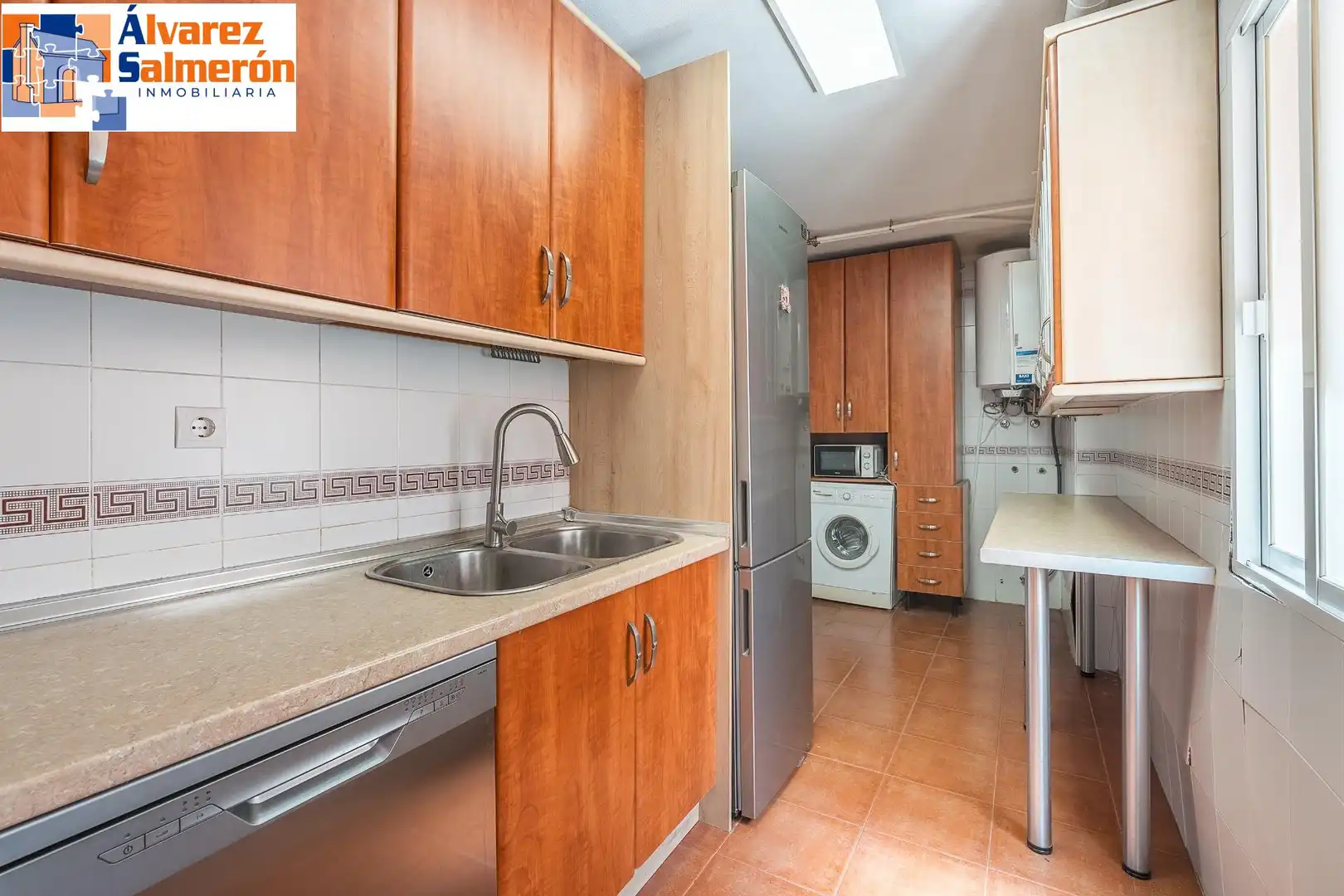Cocina de Piso en venta en Granada con Aire acondicionado, Calefacción y Terraza