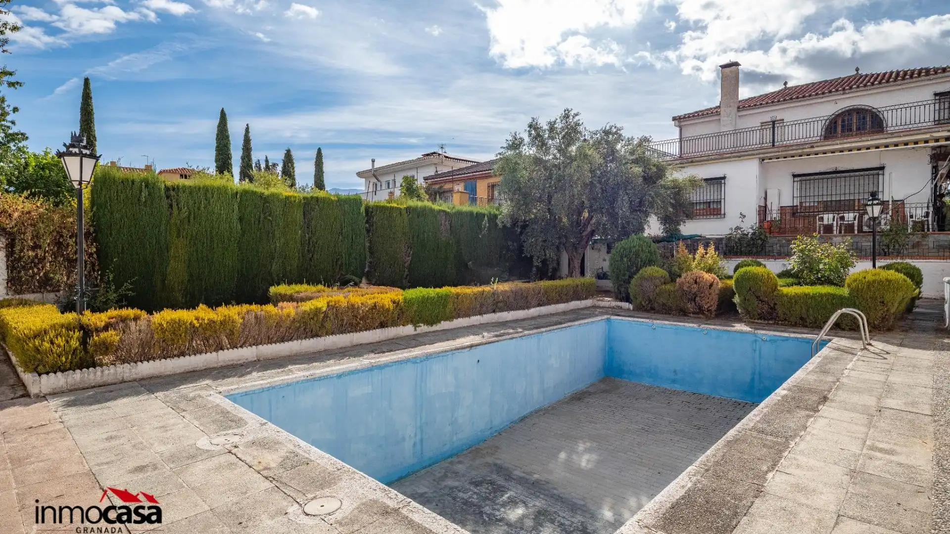 Piscina de Casa o chalet en venta en Ogíjares con Terraza y Piscina comunitaria